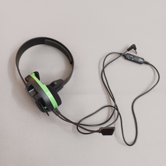 Turtle Beach Recon Chat Wired Xbox Gaming Headset - Picture 1 of 6
